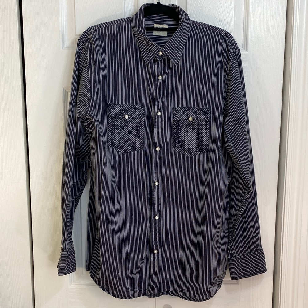 2 for $25 - MEN’s 100% Cotton Old Navy Pinstriped Shirt with Snaps, L